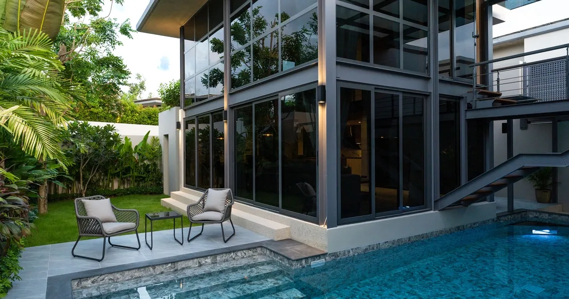 Riverhouse Villa